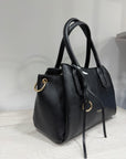 Borsa Ely