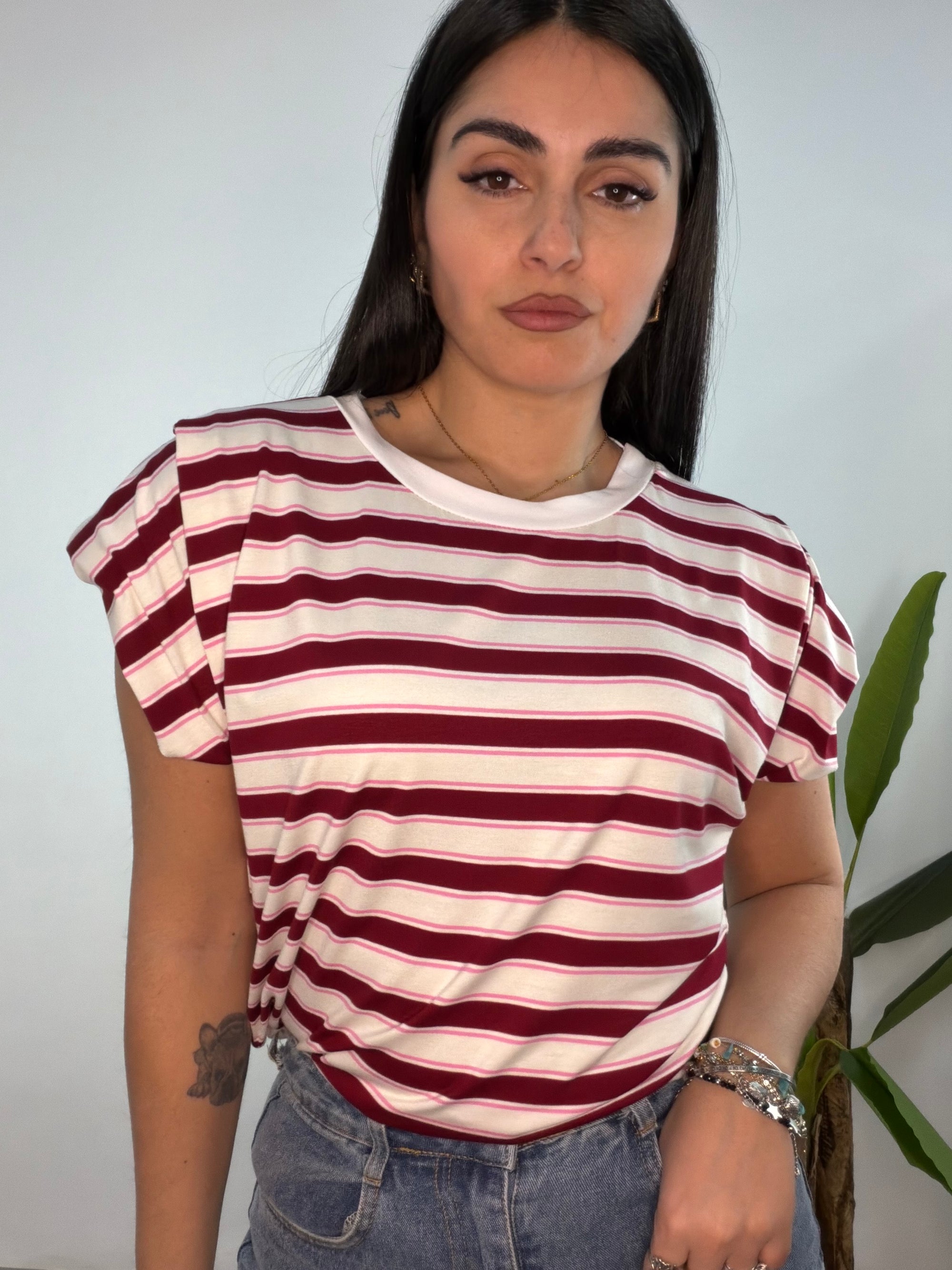 Shirt Shelly
